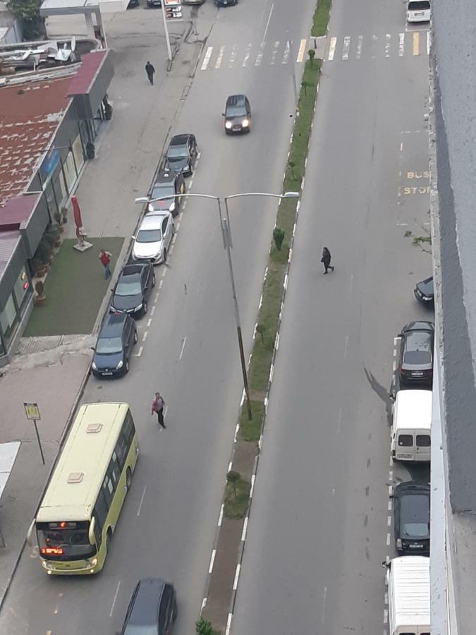 Мате Apartment Batoemi Buitenkant foto