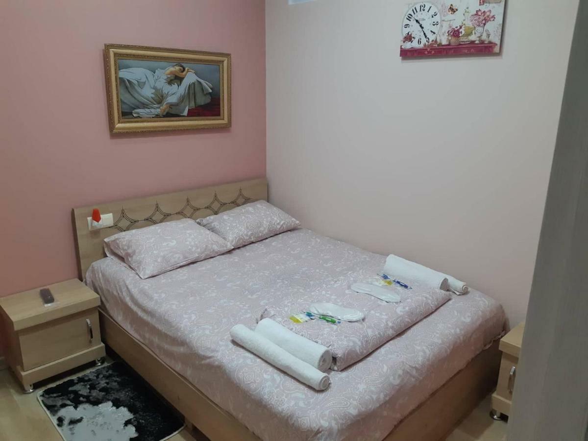 Мате Apartment Batoemi Buitenkant foto